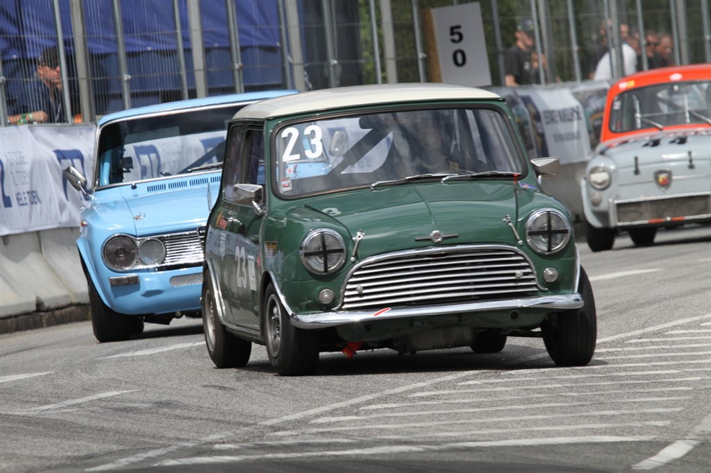 De kære hundehuse er altid gode for underholdningen.
(Foto: Motorsporten.dk)